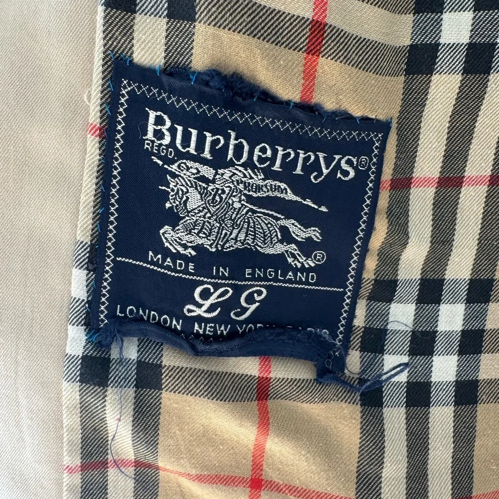 Vintage Burberrys London Trench Coat Nova Check Lined Beige Belted Classic - Picture 8 of 14